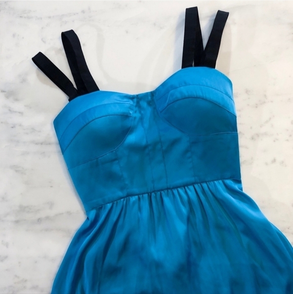 GUESS Party Dress – High-Low Silky Blue & Black, Strappy Open Back – Size S/2 - Picture 2 of 16